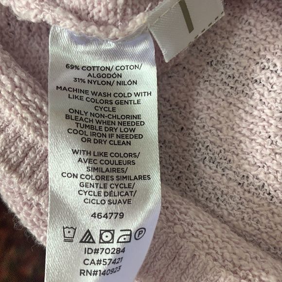 SzXS Loft Light Pink V-Neck Sweater - Picture 7 of 7